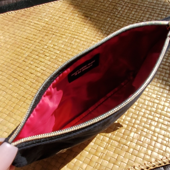 Makeup bag - Picture 3 of 3